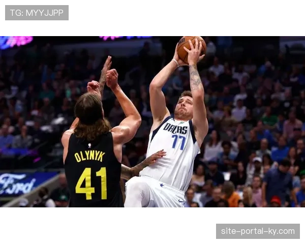 东契奇三十三分难阻魔术失利 独行侠季后赛希望基本破灭 东契奇三十三分难阻魔术失利 独行侠季后赛希望基本破灭